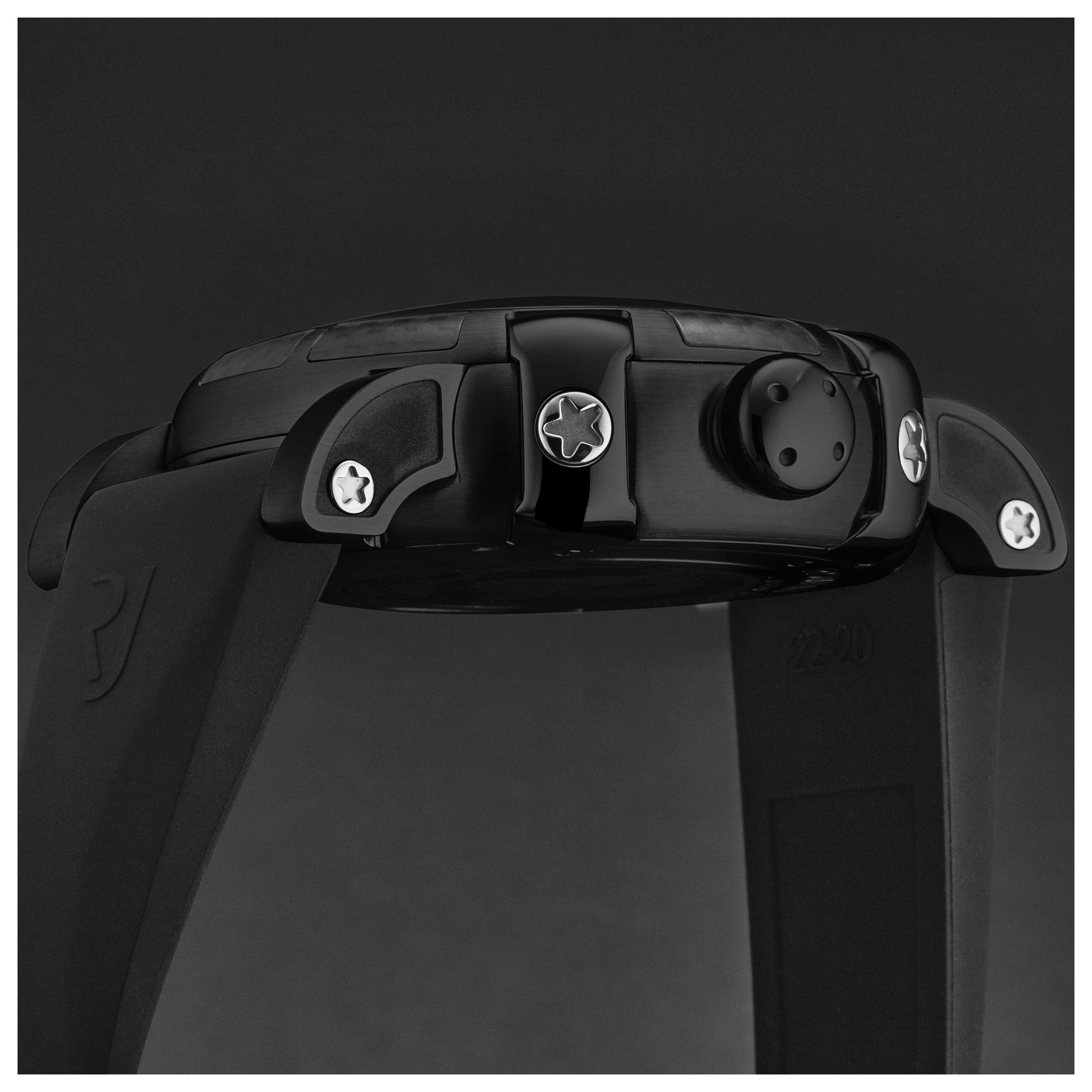 Romain Jerome Men's Watch RJMDAU.101.20 5 Romain Jerome Men's Watch RJMDAU.101.20