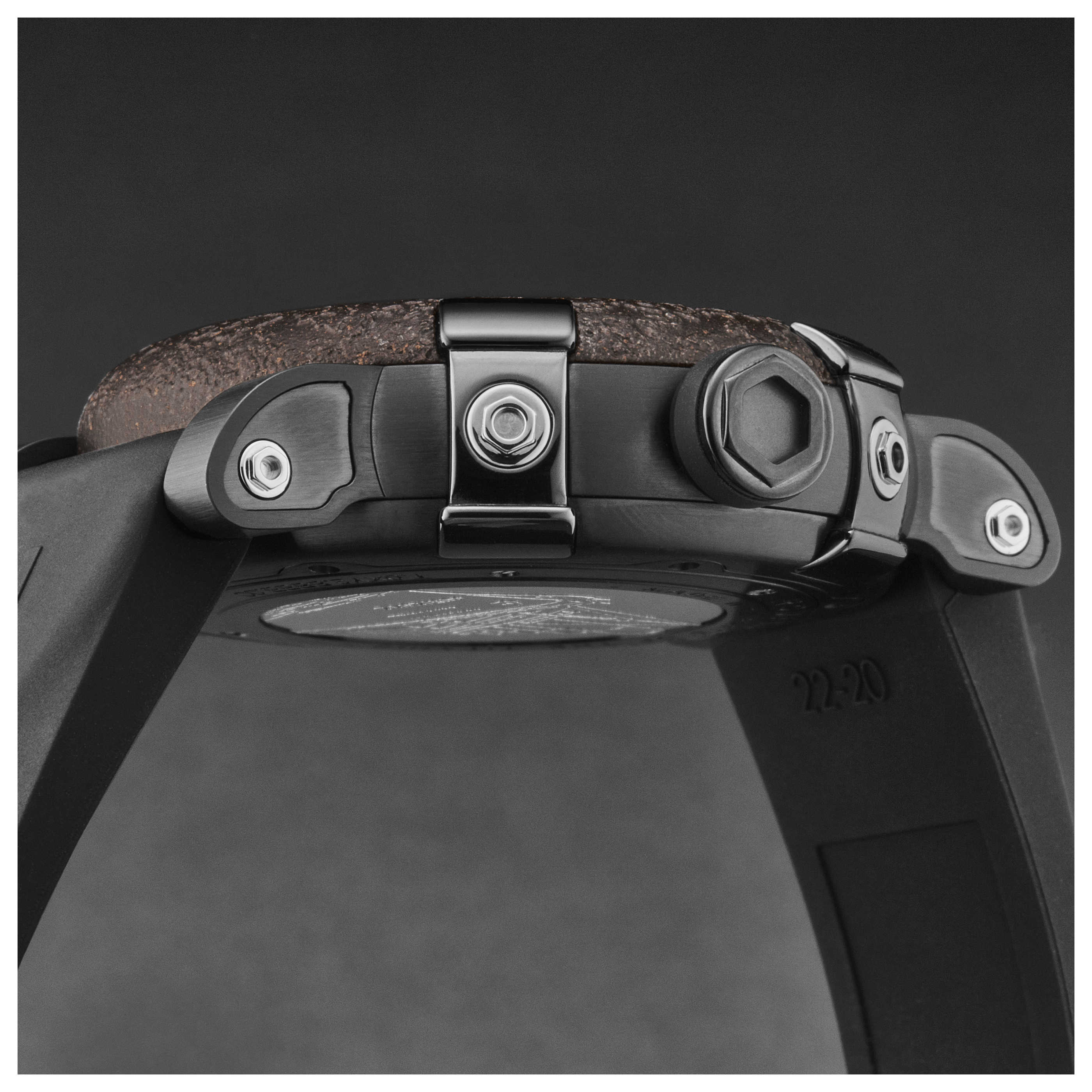 Romain Jerome Men's Watch RJTIAU.503.20 6 Romain Jerome Men's Watch RJTIAU.503.20