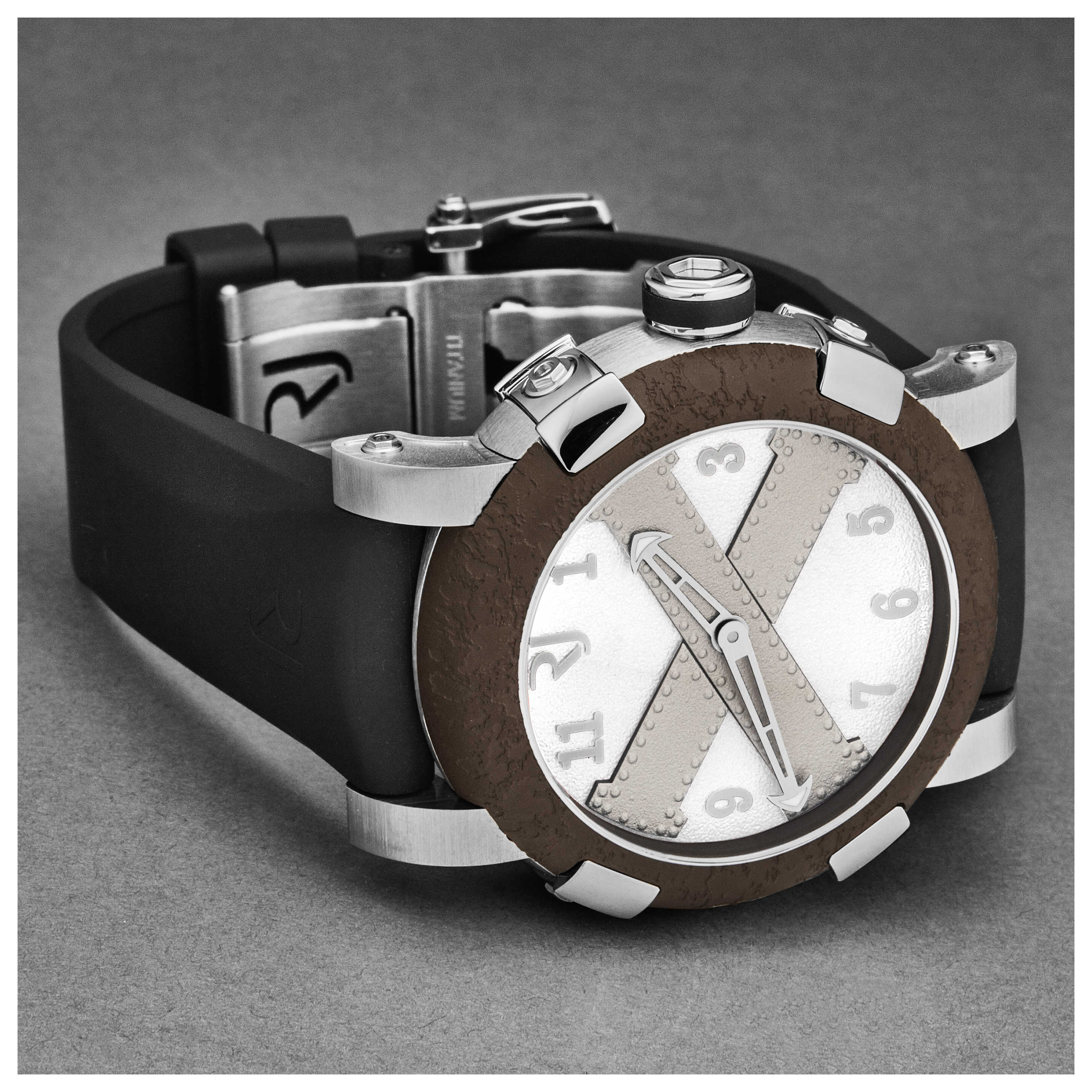 Romain Jerome Men's Watch RJTGAU.201.10 4 Romain Jerome Men's Watch RJTGAU.201.10