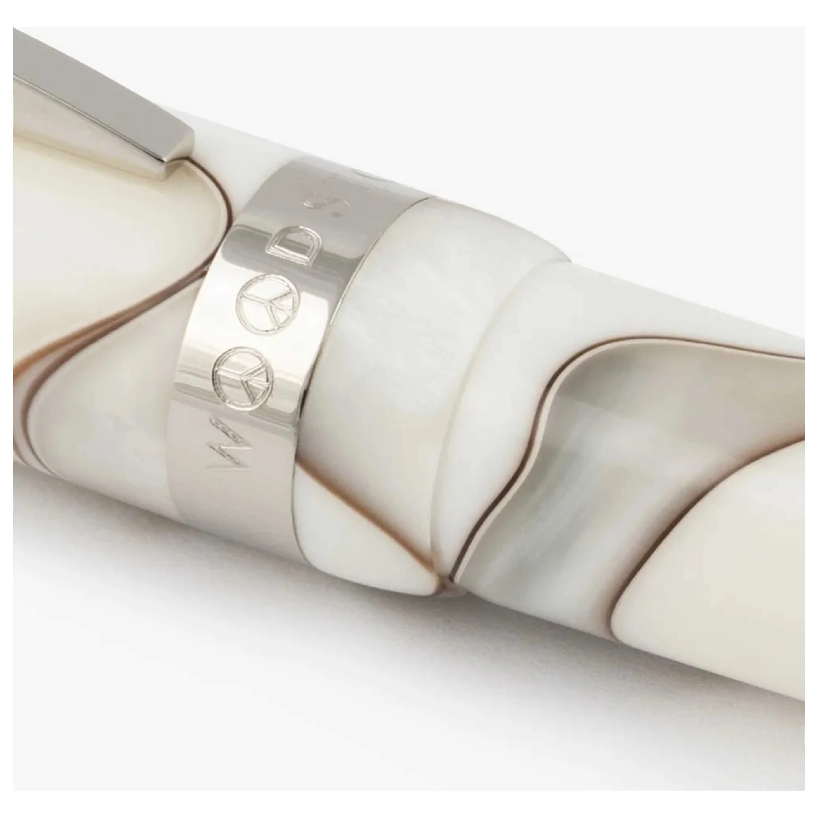 Visconti Woodstock White Dove Pen KP03-03-FPAF 3 Visconti Woodstock White Dove Pen KP03-03-FPAF